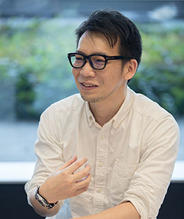 マーケティング部 部長 松原 英之 様